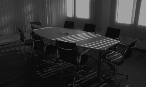 Economic buyer Konferenzraum mit Tisch